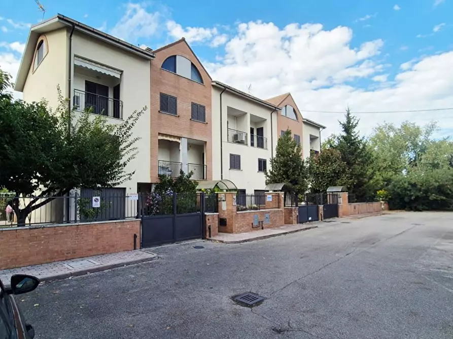 Immagine 1 di Villetta a schiera in vendita  11 a Roccamontepiano