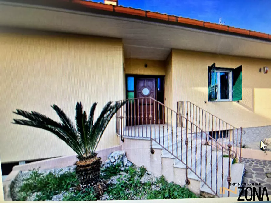 Immagine 9 di Villa in vendita  3 a Pineto
