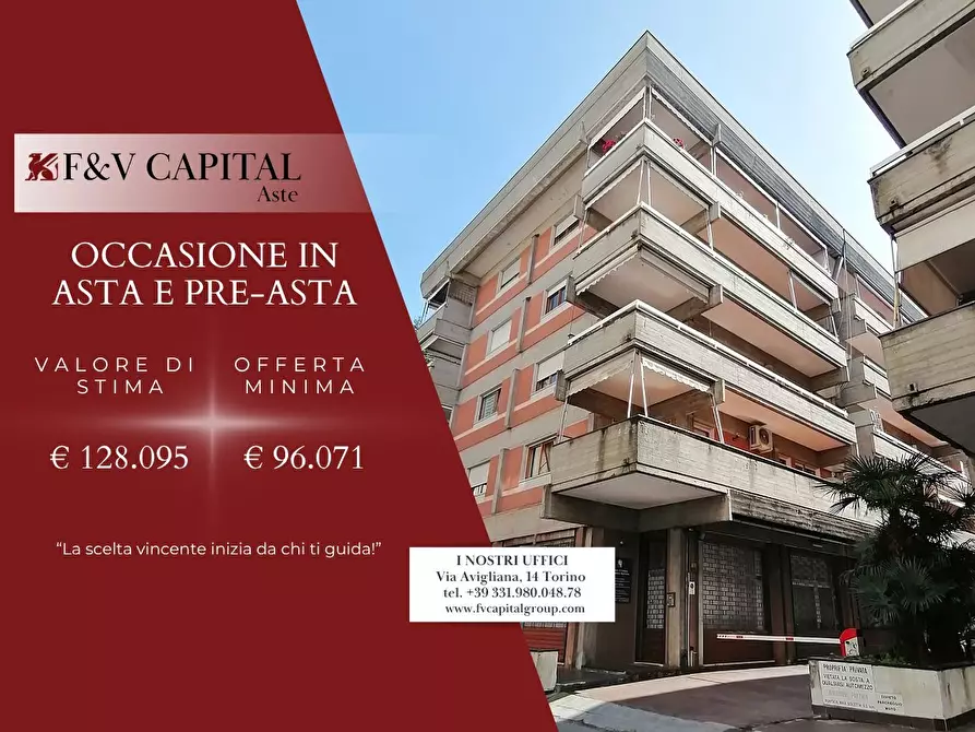 Immagine 1 di Appartamento in vendita  10/2 a Rapallo