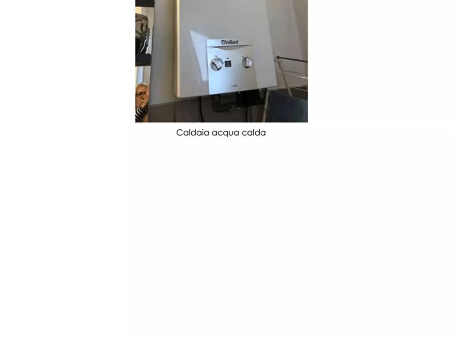 Immagine 8 di Appartamento in vendita  82 a Milano