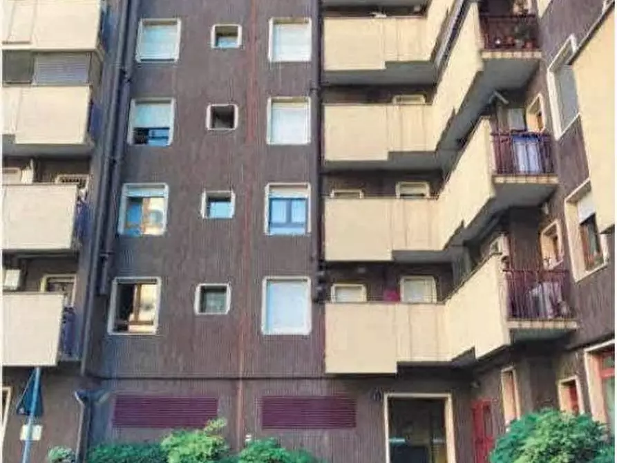 Immagine 2 di Appartamento in vendita  2 a Milano