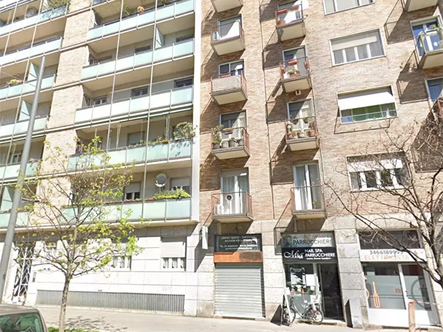 Immagine 2 di Appartamento in vendita  29 a Milano
