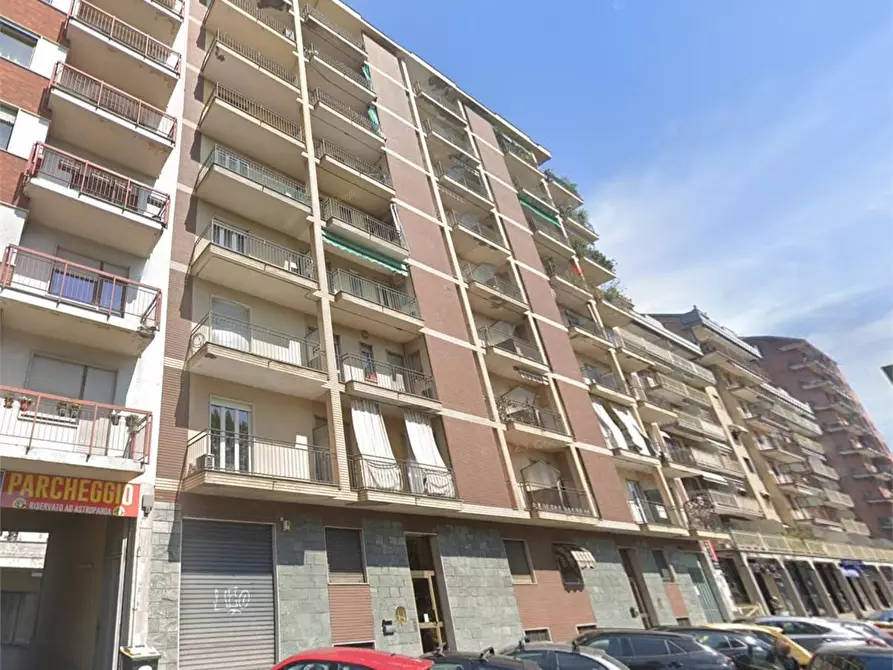 Immagine 3 di Appartamento in vendita  27 a Torino
