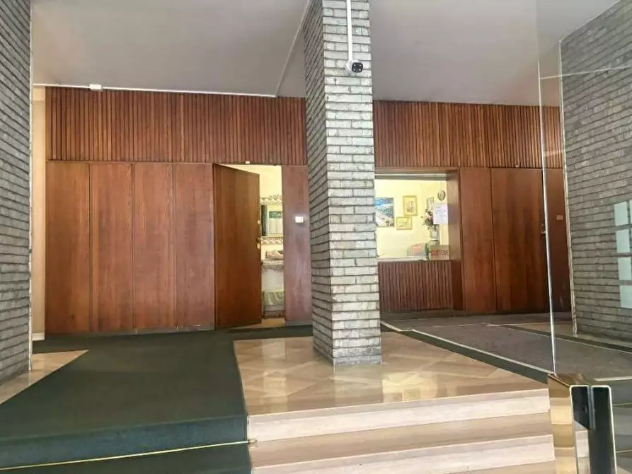 Immagine 5 di Appartamento in vendita  41 a Torino