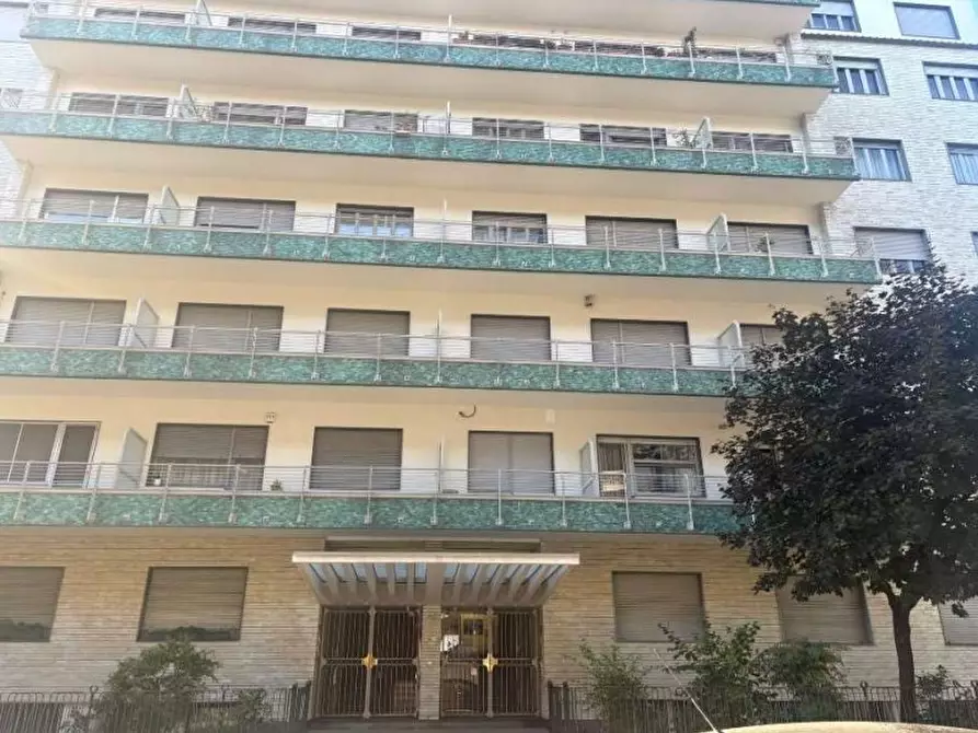 Immagine 3 di Appartamento in vendita  41 a Torino