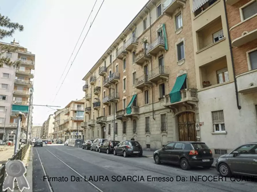 Immagine 5 di Appartamento in vendita  16 a Torino