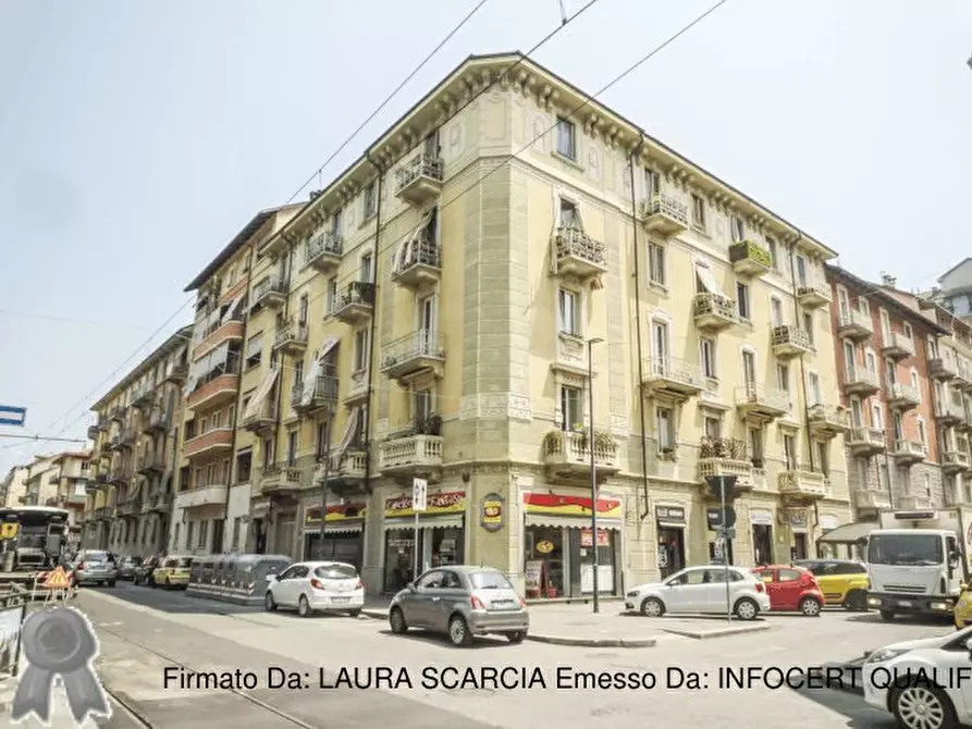 Immagine 4 di Appartamento in vendita  16 a Torino