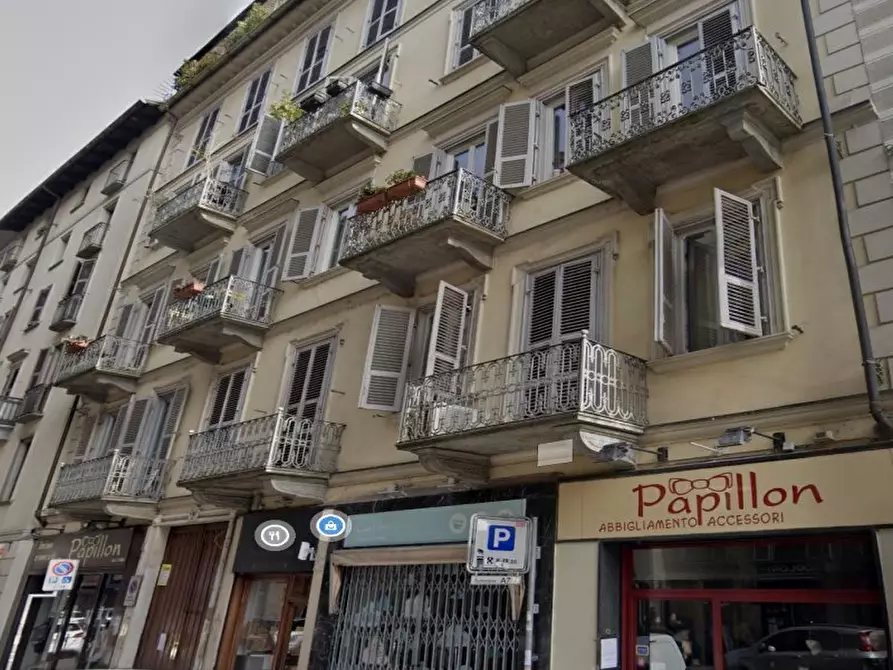 Immagine 3 di Appartamento in vendita  5 a Torino