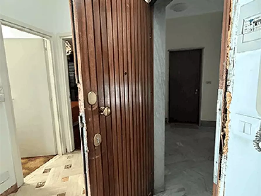 Immagine 7 di Appartamento in vendita  42 a Torino