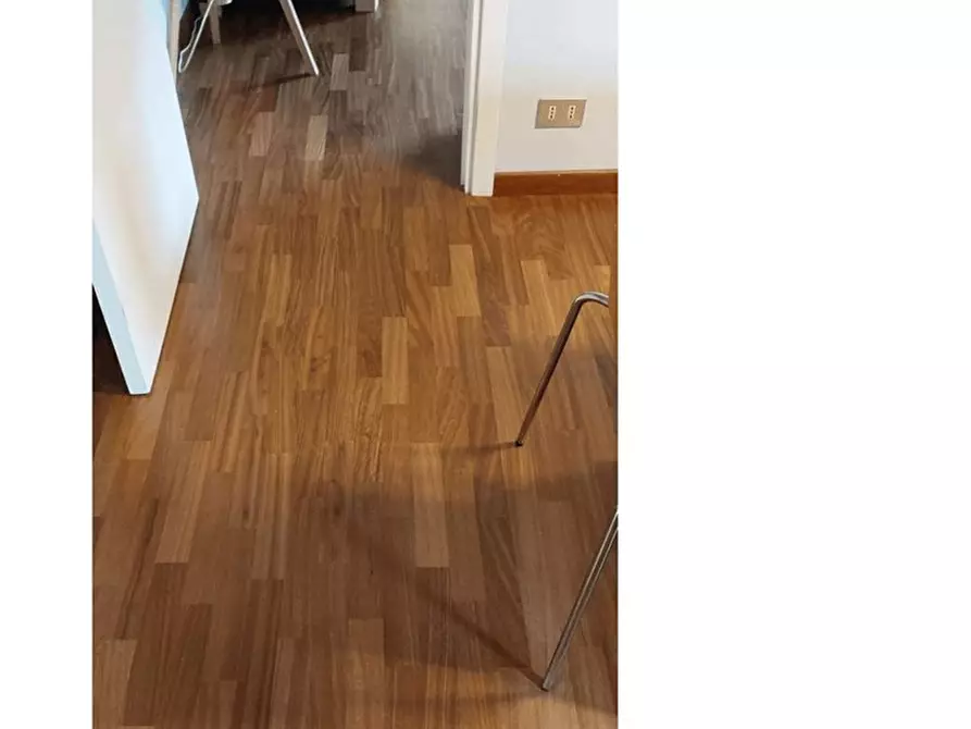 Immagine 9 di Appartamento in vendita  6 a Torino