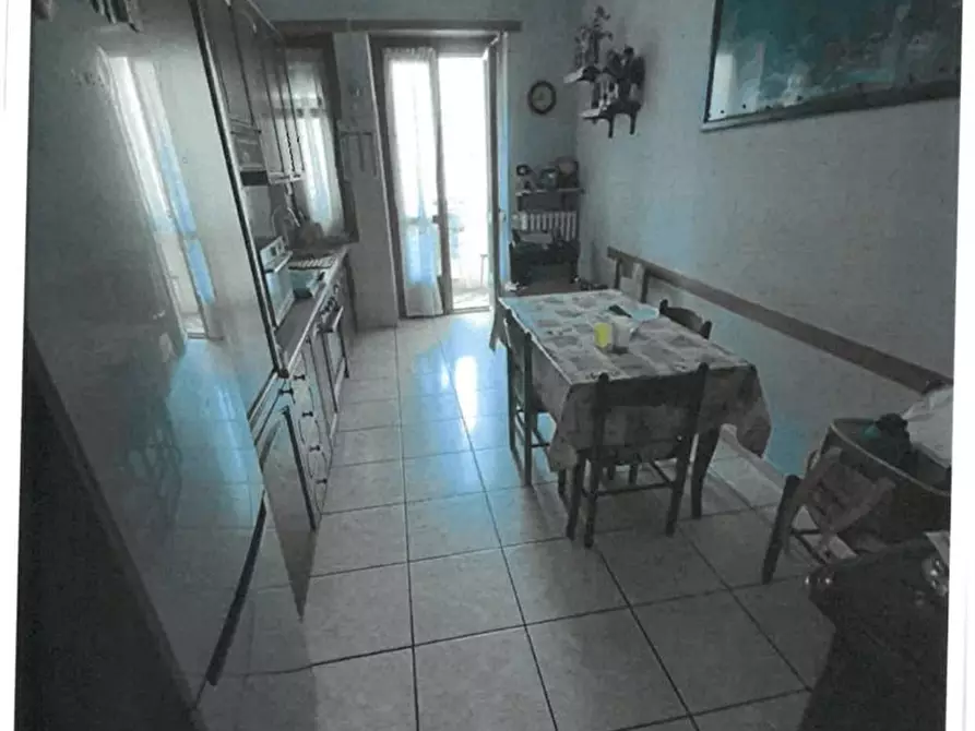 Immagine 10 di Appartamento in vendita  223 a Torino