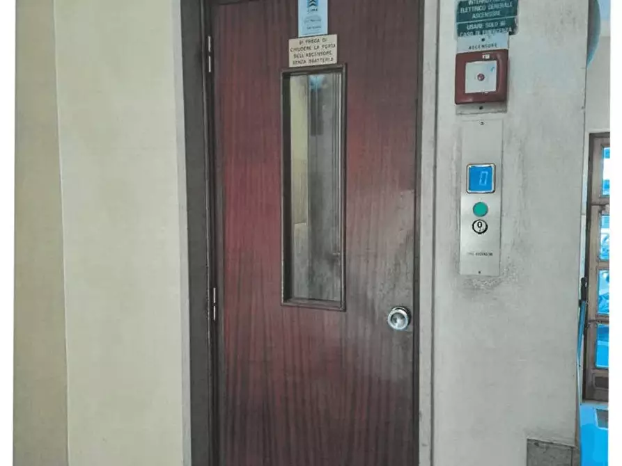 Immagine 6 di Appartamento in vendita  223 a Torino