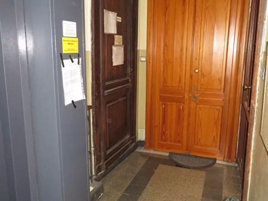 Immagine 8 di Appartamento in vendita  35 a Torino