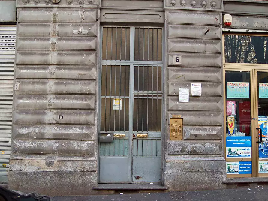 Immagine 3 di Appartamento in vendita  6 a Torino