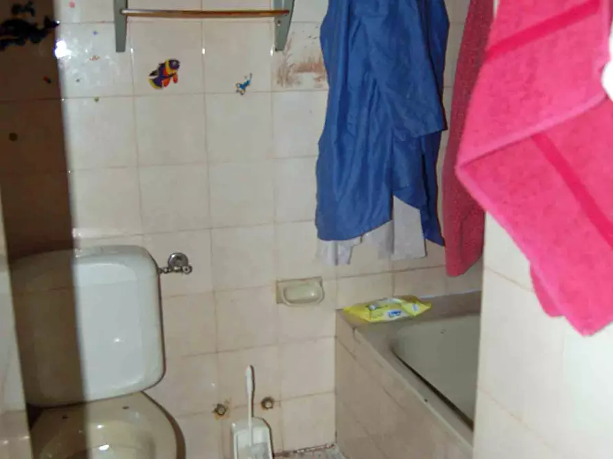 Immagine 10 di Appartamento in vendita  6 a Torino