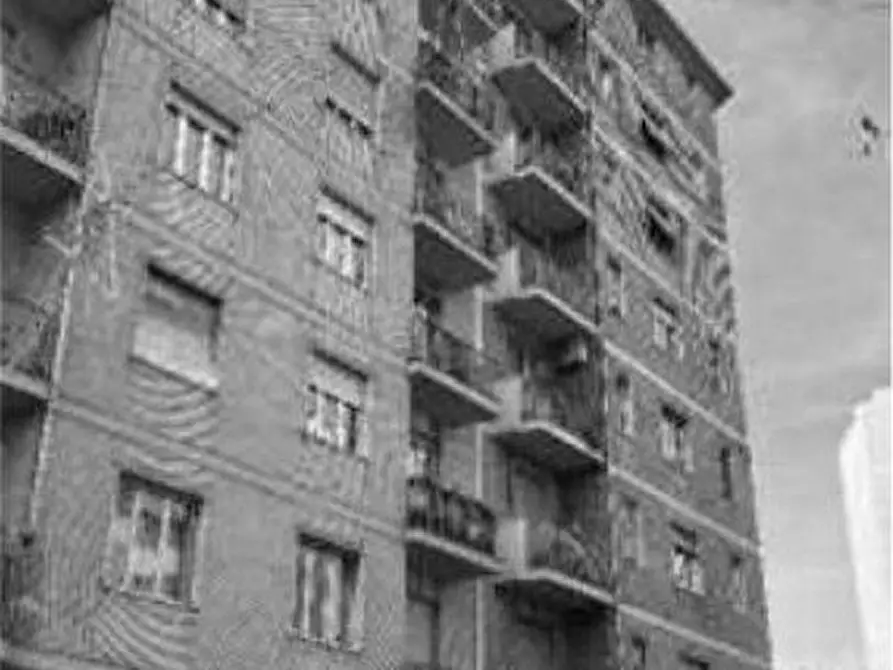 Immagine 2 di Appartamento in vendita  180 bis a Torino