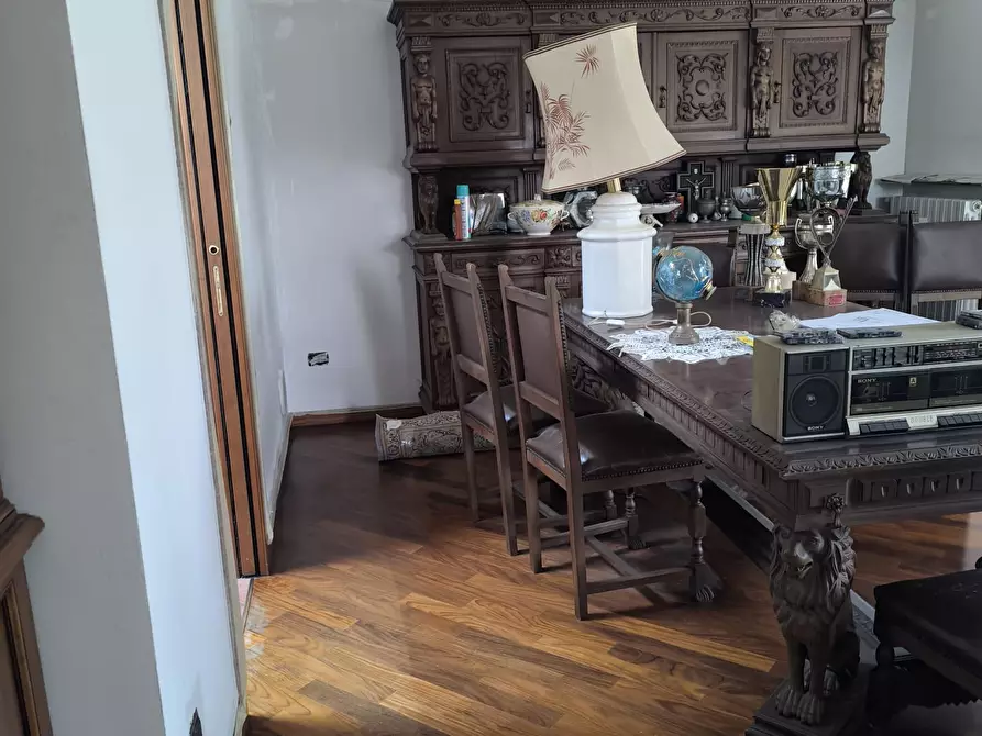 Immagine 5 di Appartamento in vendita  16 a Pinerolo