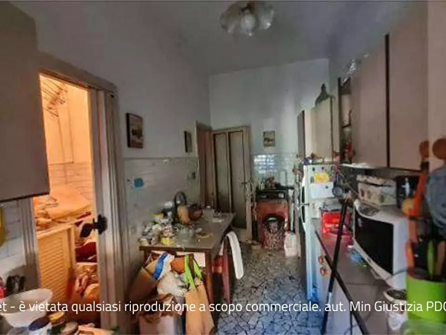 Immagine 8 di Appartamento in vendita  21 a Milano