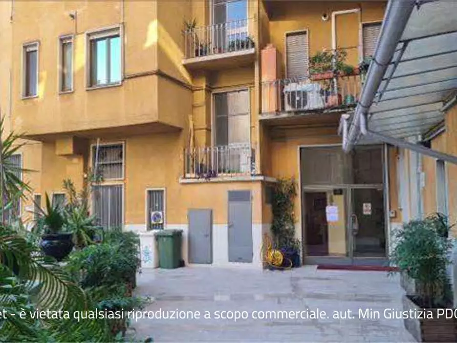 Immagine 4 di Appartamento in vendita  21 a Milano