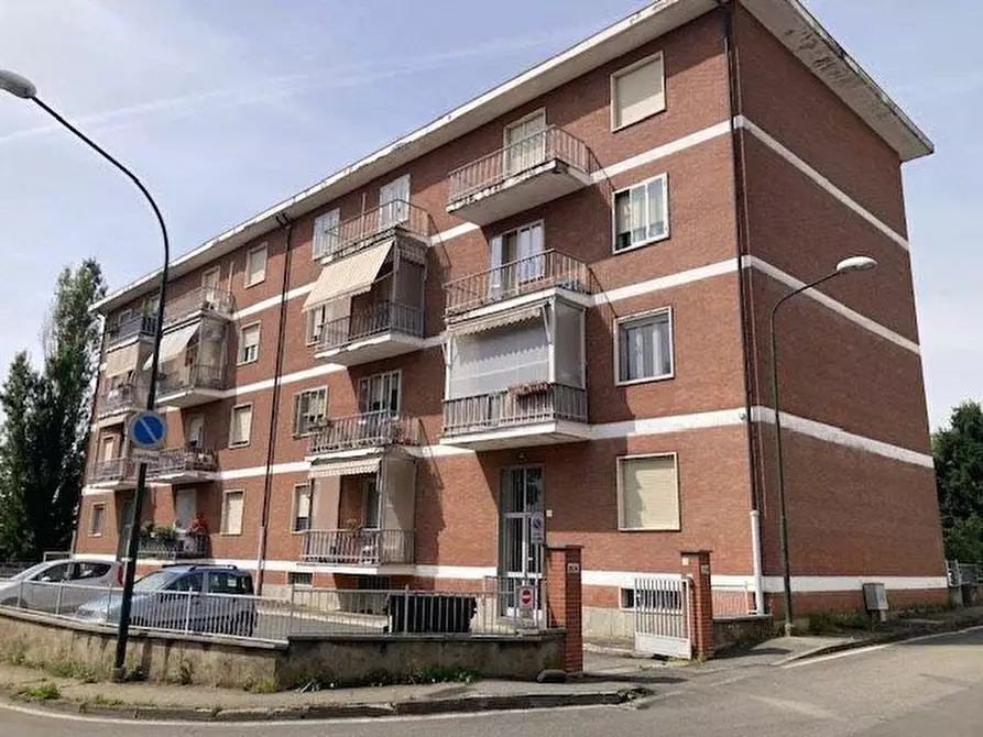 Immagine 3 di Appartamento in vendita  204 a Chieri