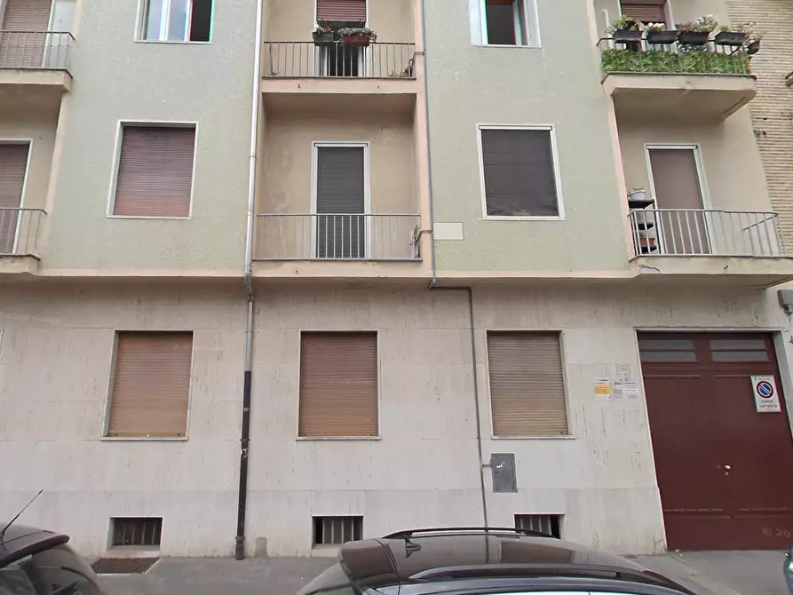 Immagine 3 di Appartamento in vendita  40 a Torino