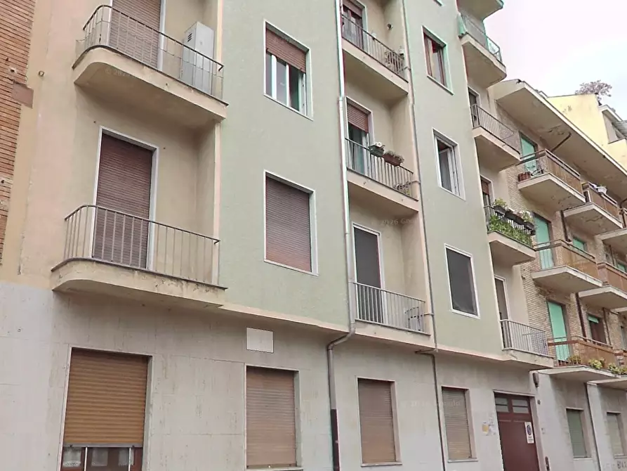 Immagine 4 di Appartamento in vendita  40 a Torino