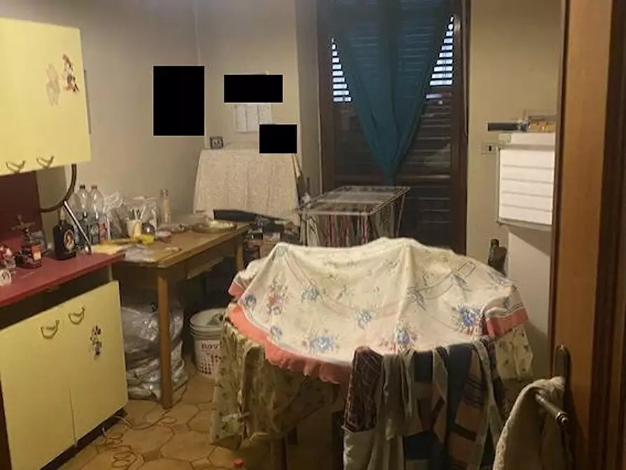 Immagine 7 di Appartamento in vendita  40 a Torino