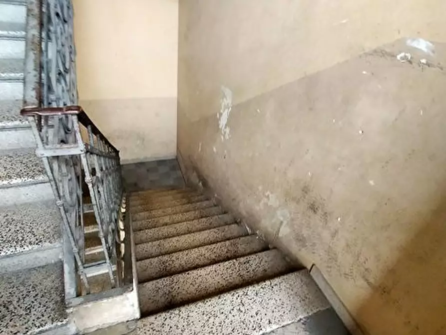Immagine 4 di Appartamento in vendita  5 a Torino
