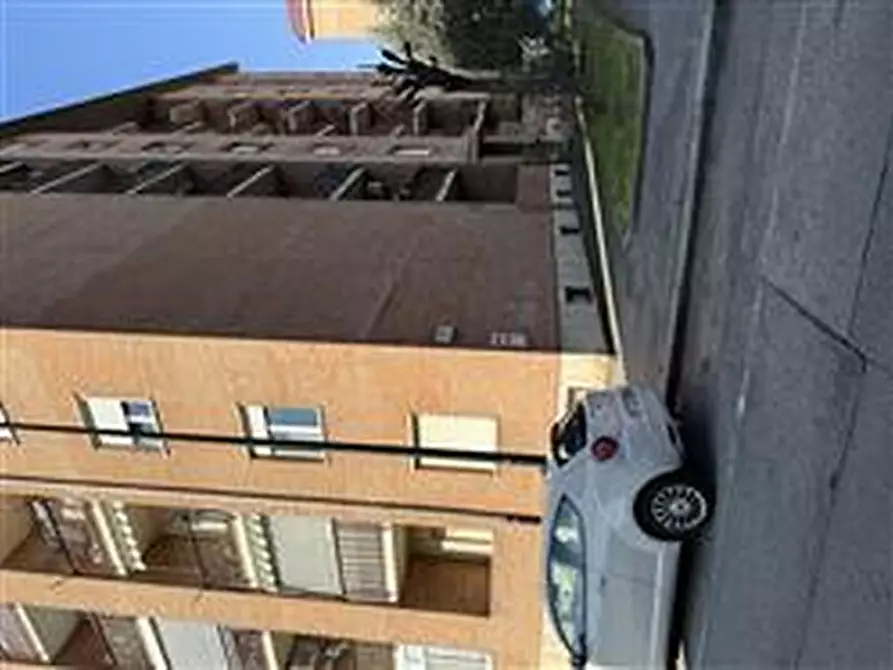 Immagine 5 di Appartamento in vendita  17 a Torino