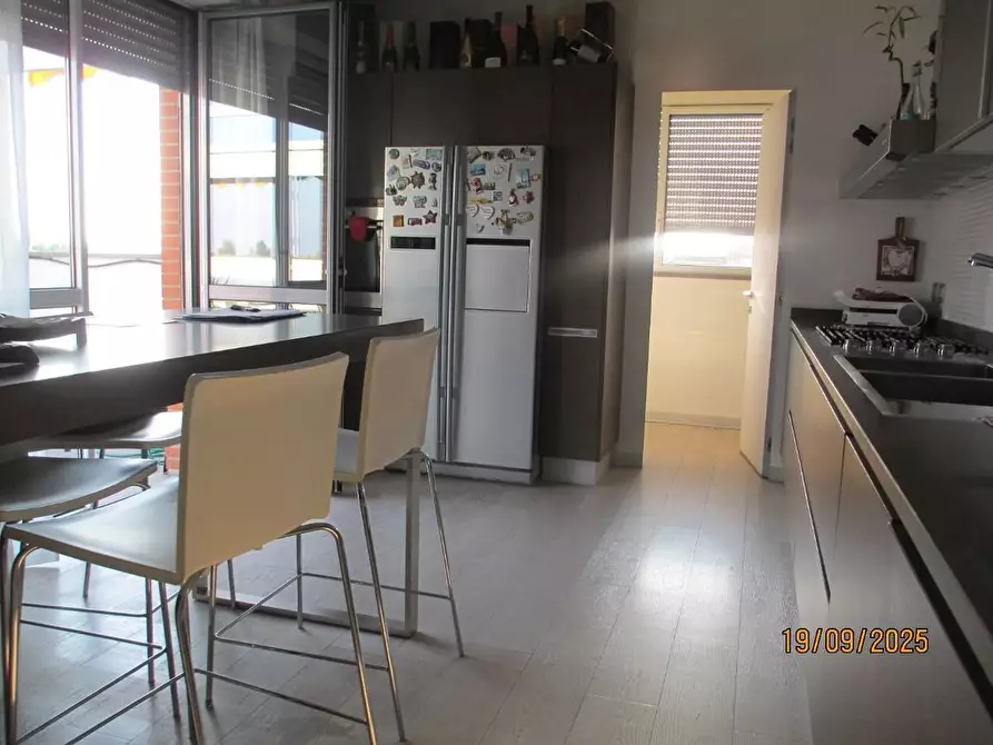 Immagine 10 di Appartamento in vendita  20 a Milano