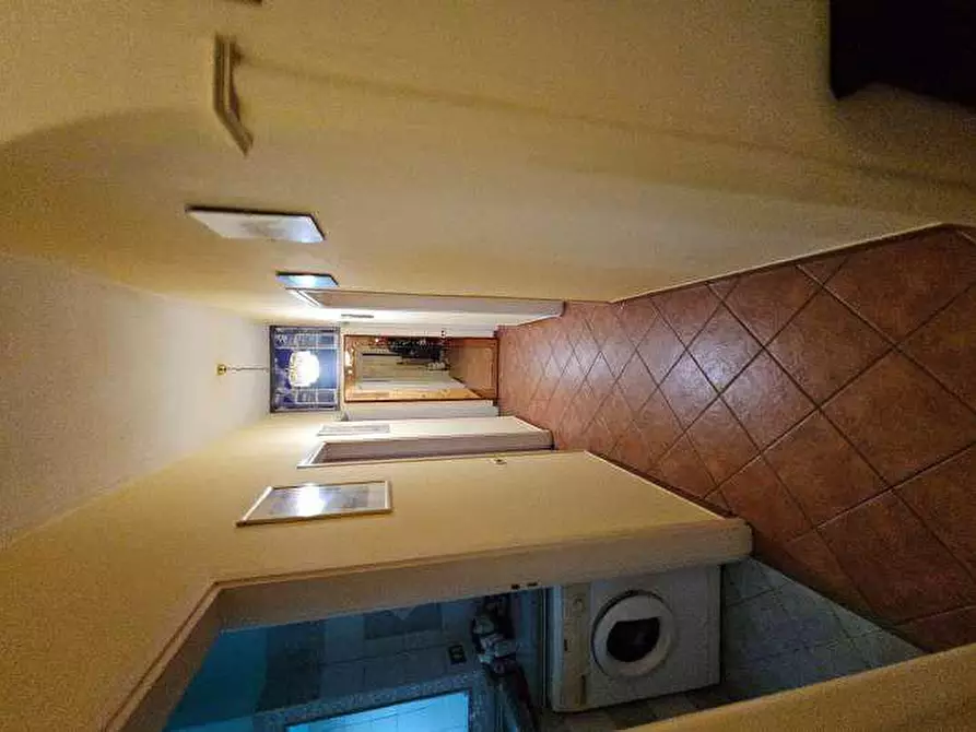 Immagine 6 di Appartamento in vendita  60 a Torino