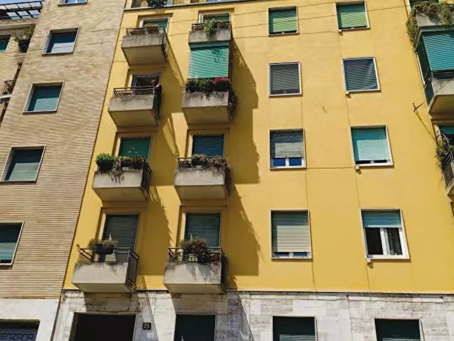 Immagine 2 di Appartamento in vendita  25 a Milano