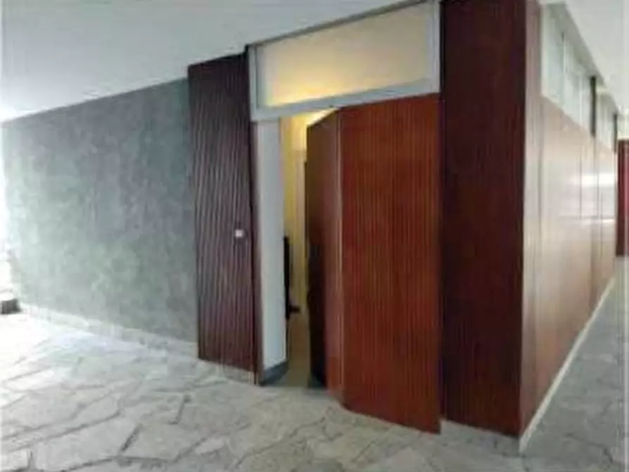 Immagine 5 di Appartamento in vendita  15 a Torino