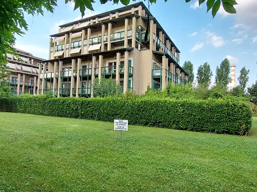 Immagine 2 di Appartamento in vendita  6 a Torino