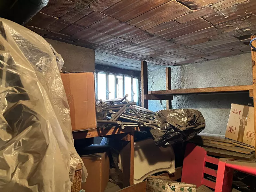 Immagine 9 di Appartamento in vendita  6 a Perosa Argentina