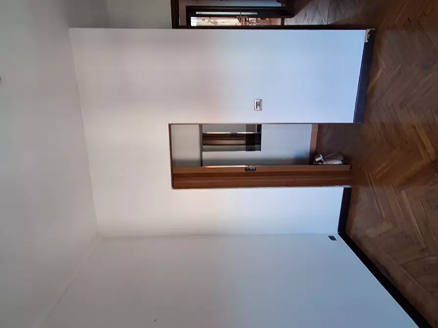 Immagine 5 di Appartamento in vendita  89 a Torino