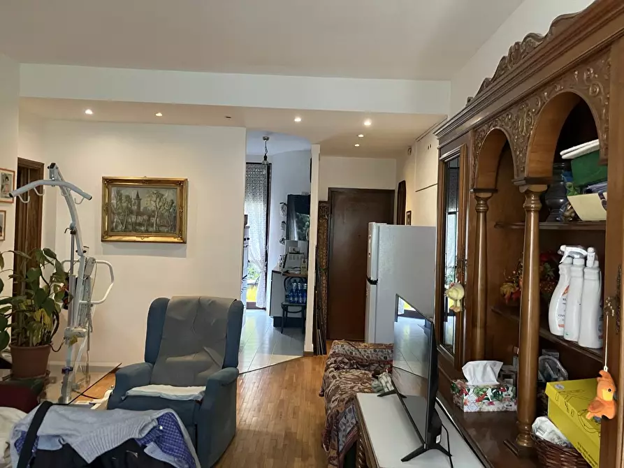 Immagine 9 di Appartamento in vendita  9 a Milano