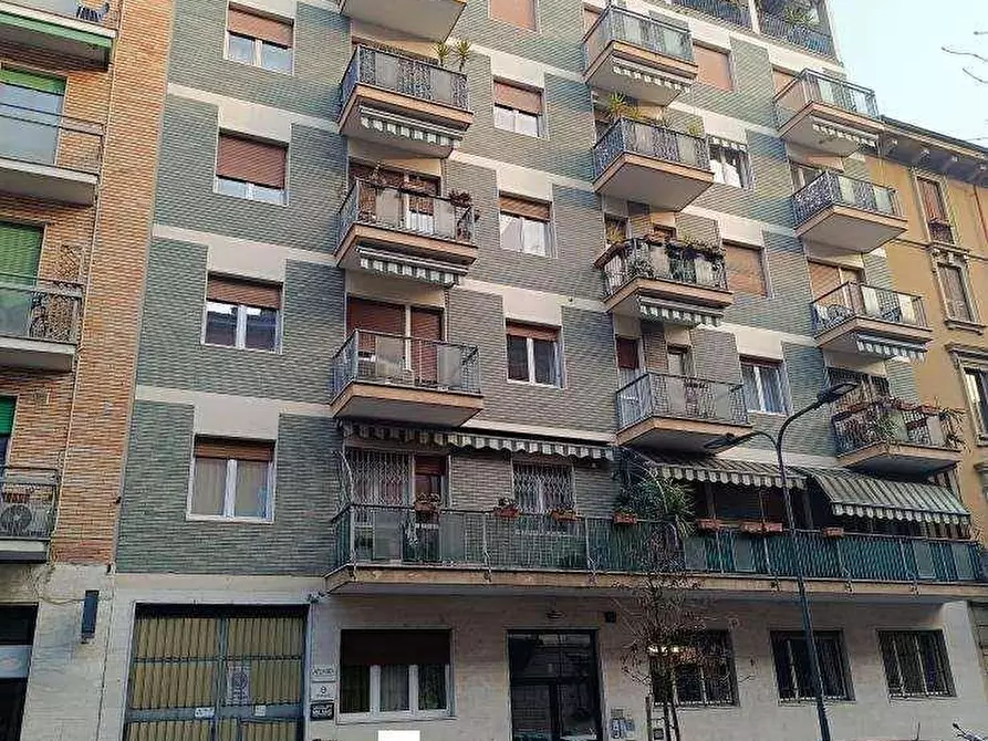 Immagine 2 di Appartamento in vendita  10 a Milano