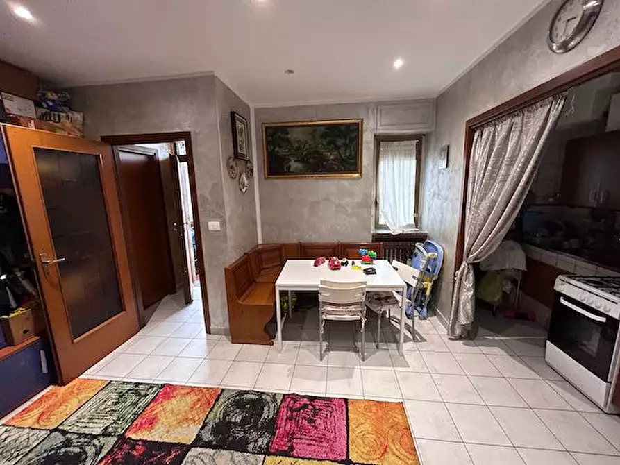 Immagine 8 di Appartamento in vendita  9/14 a Torino