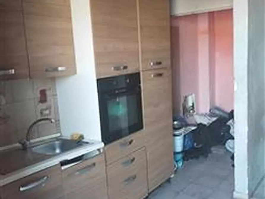 Immagine 4 di Appartamento in vendita  9 a Torino