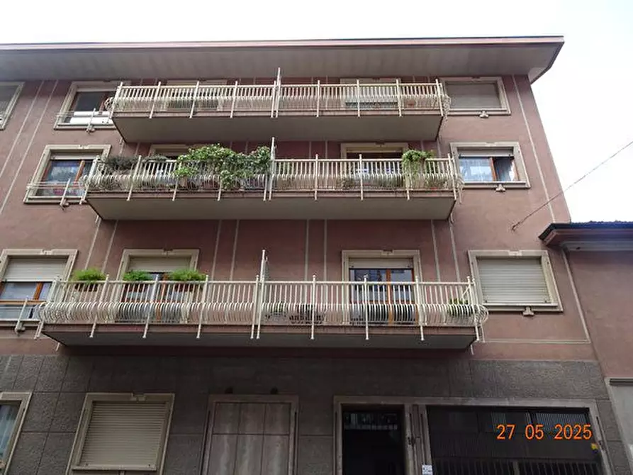Immagine 2 di Appartamento in vendita  10 a Torino
