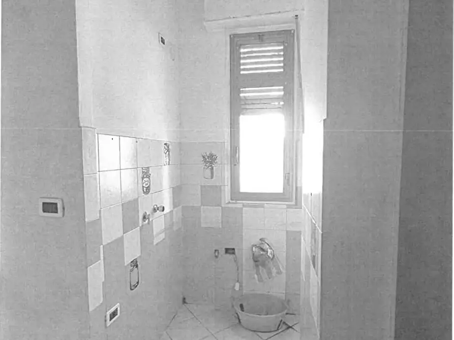 Immagine 9 di Appartamento in vendita  62 a Torino