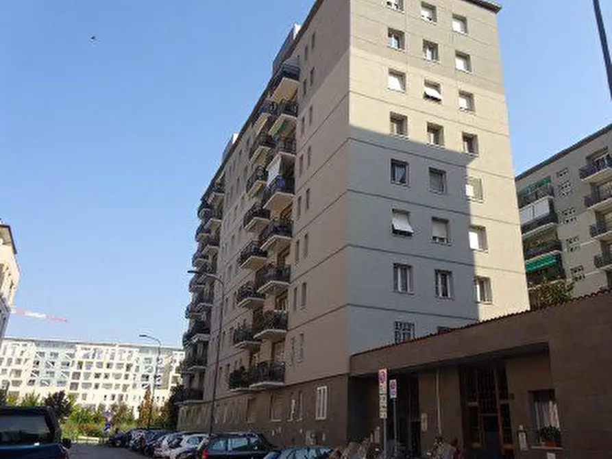 Immagine 2 di Appartamento in vendita  4 a Milano