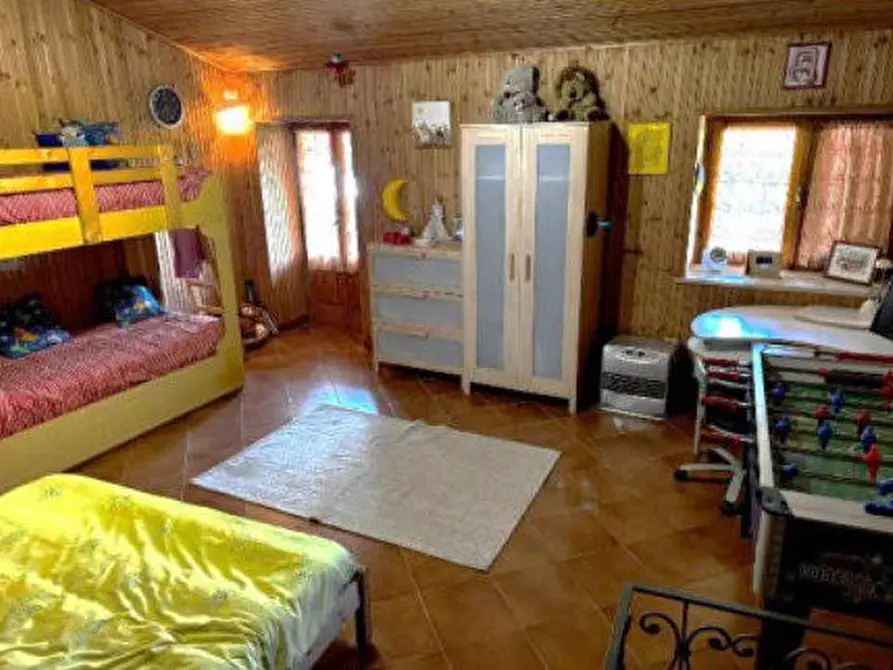 Immagine 7 di Appartamento in vendita  10 a Perosa Argentina