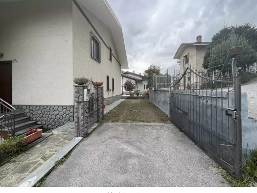 Immagine 10 di Villa in vendita  27/A a Pinasca