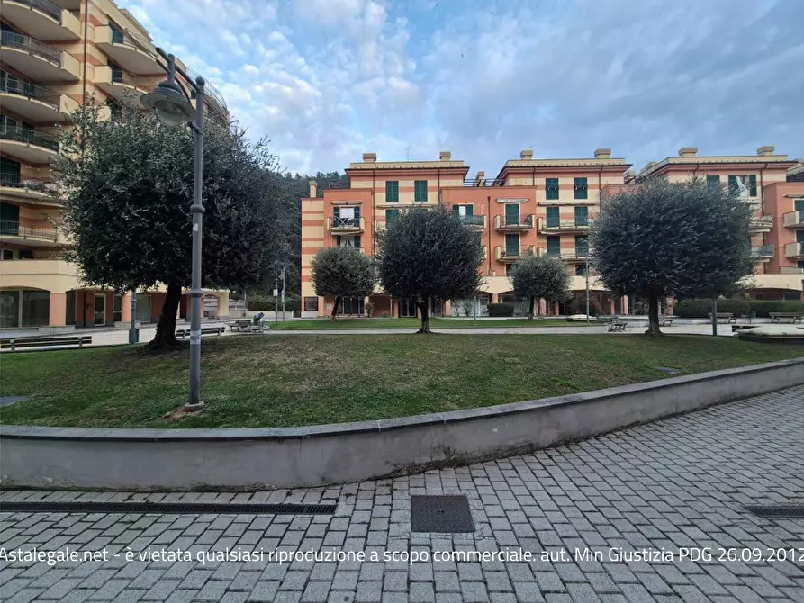 Immagine 5 di Negozio in vendita  43A a Varazze