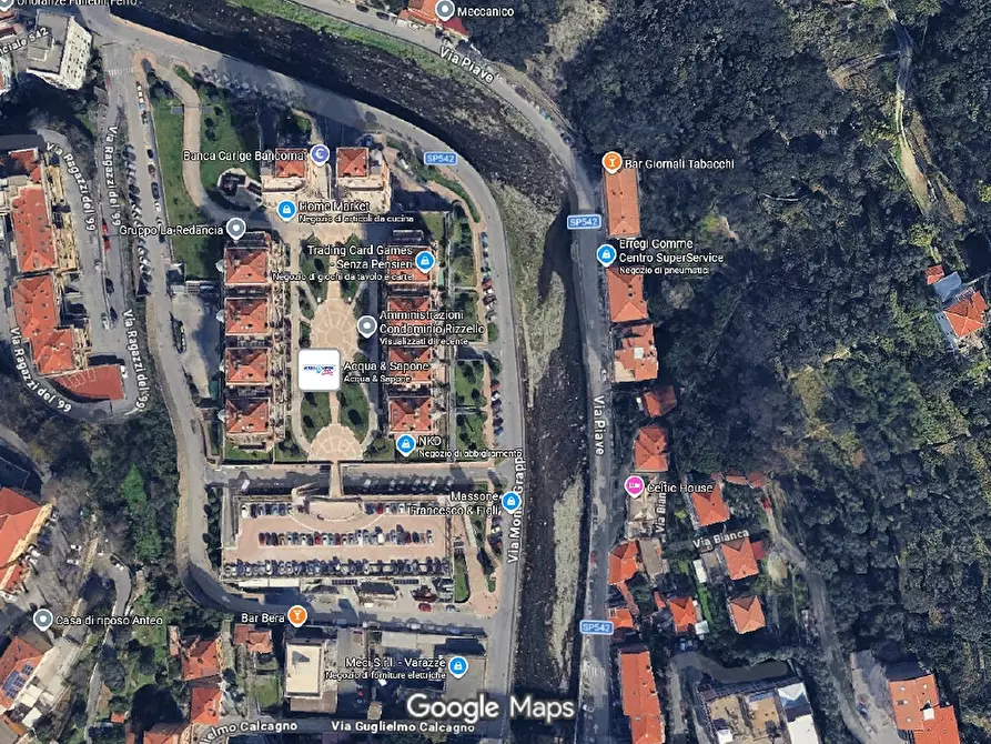 Immagine 2 di Negozio in vendita  43A a Varazze