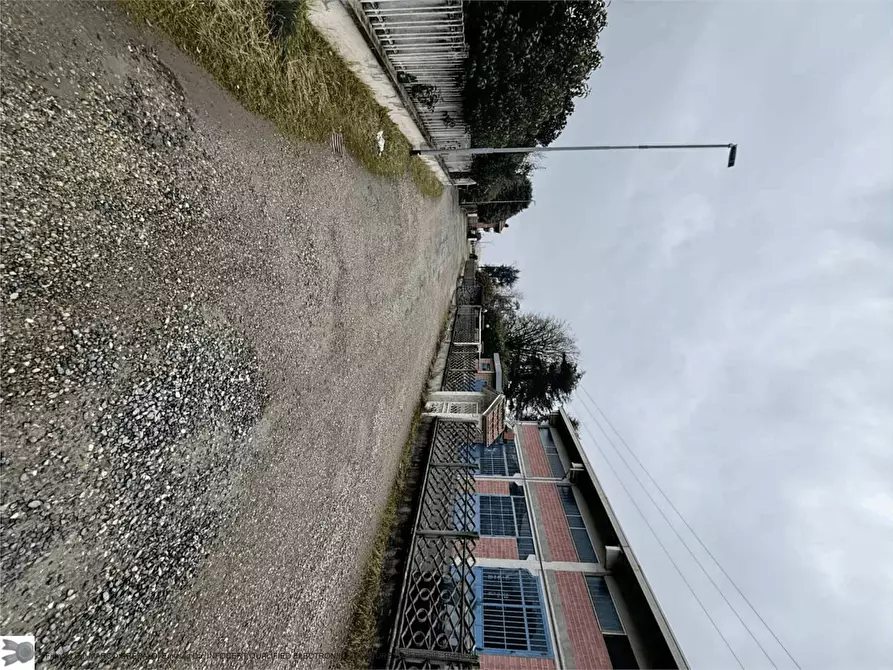 Immagine 4 di Negozio in vendita  26 a Caselle Torinese
