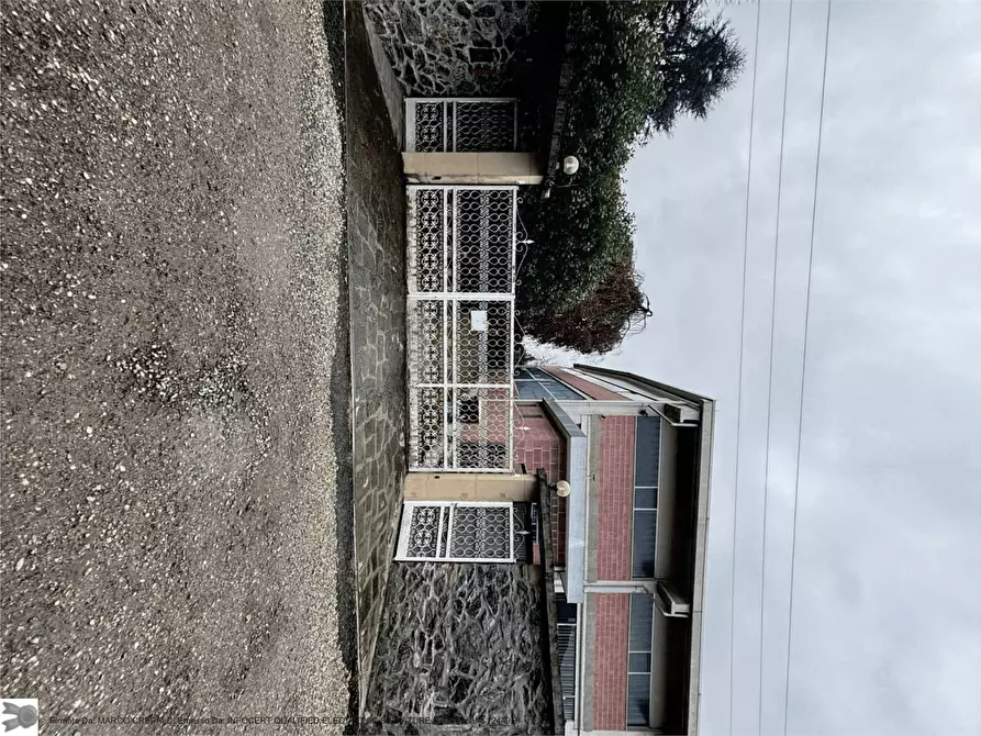 Immagine 6 di Negozio in vendita  26 a Caselle Torinese