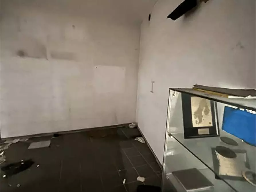 Immagine 7 di Negozio in vendita  19bis/D e 19bis/E a Torino